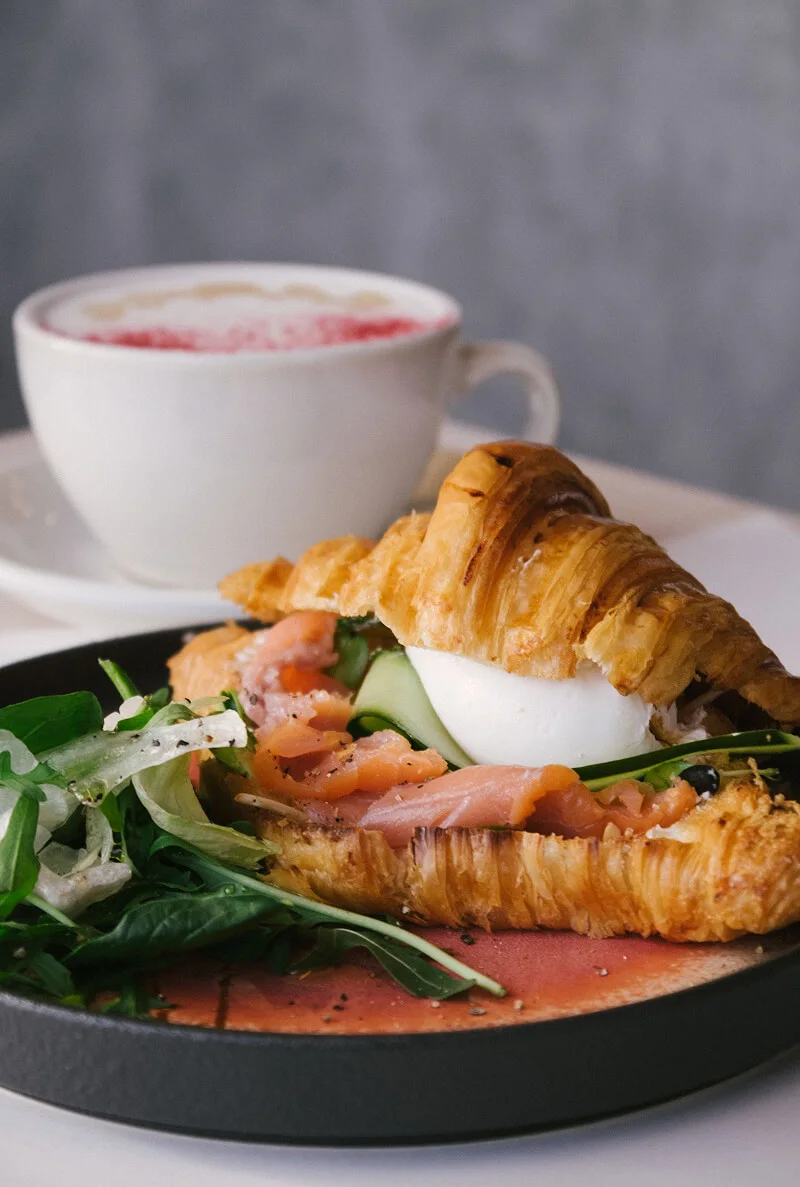 Breakfast and coffee at Avera