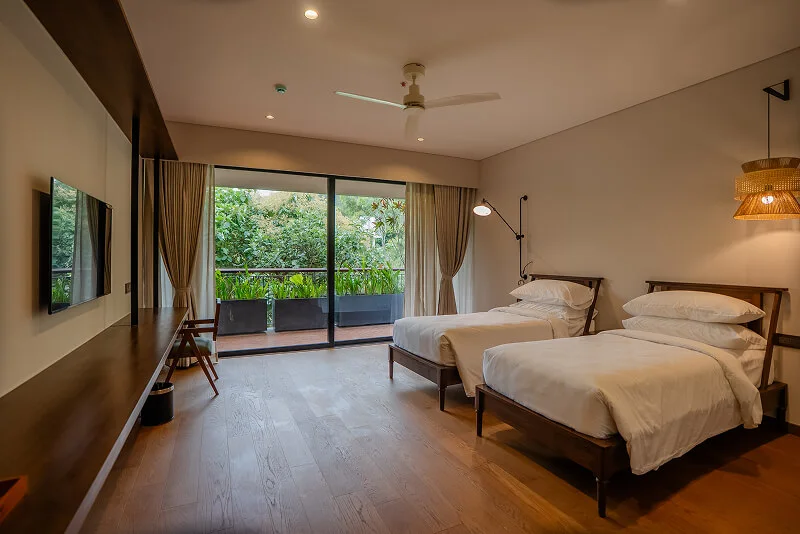 Twin Premium Room at Avera